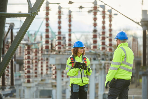 Best Circuit Breaker Repair  in West Bend, WI
